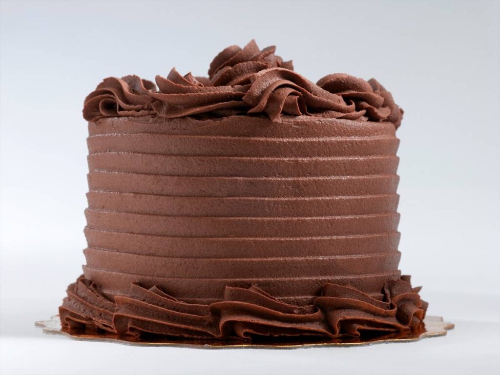 Tort kawowy. Obrazek w artykule Masa kawowa do tortu. Przepis na idealną masę kawową