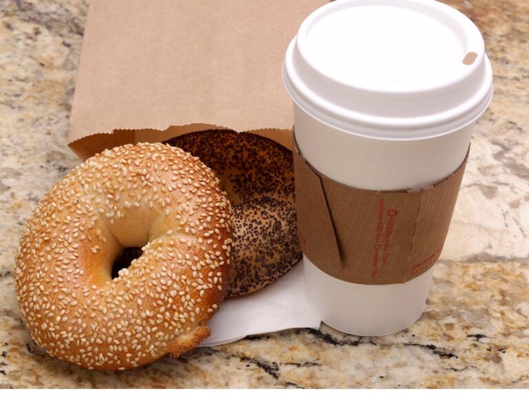 Czy kawa wypłukuje witaminy?